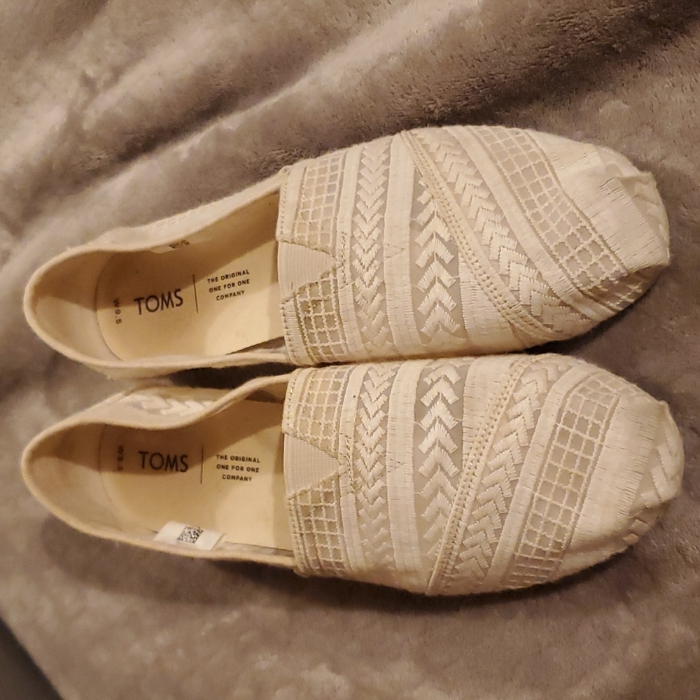 Tom's flats